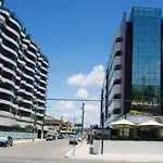 EDIFICIO NEO 1 BEIRA PAJUCARA O CONSUMO ELETRICO É PAGO No CKECK-OUT
