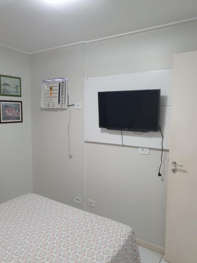 Na Beira Mar De Pajucara- Edif Neo- Apartamento Quarto E Sala - Tem Varanda- Vista Lateral Do Mar-rua Julio Plech Filho 60 Esquina Com Avenida Doutor Antonio Gouveia - Consumo Eletrico E Pago No Ckeck-out 1kwh E 1,35 Reias